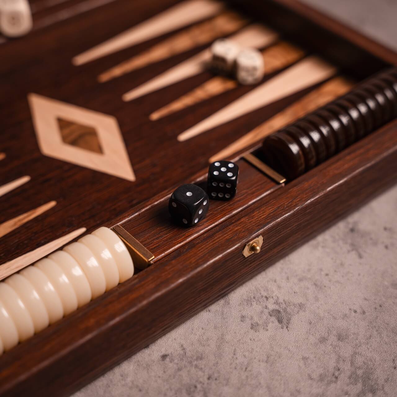 Wenge & Walnut Backgammon Set