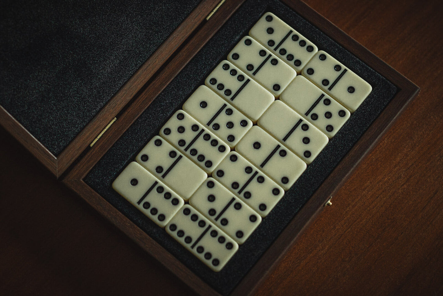 Walnut Burl Dominoes Set