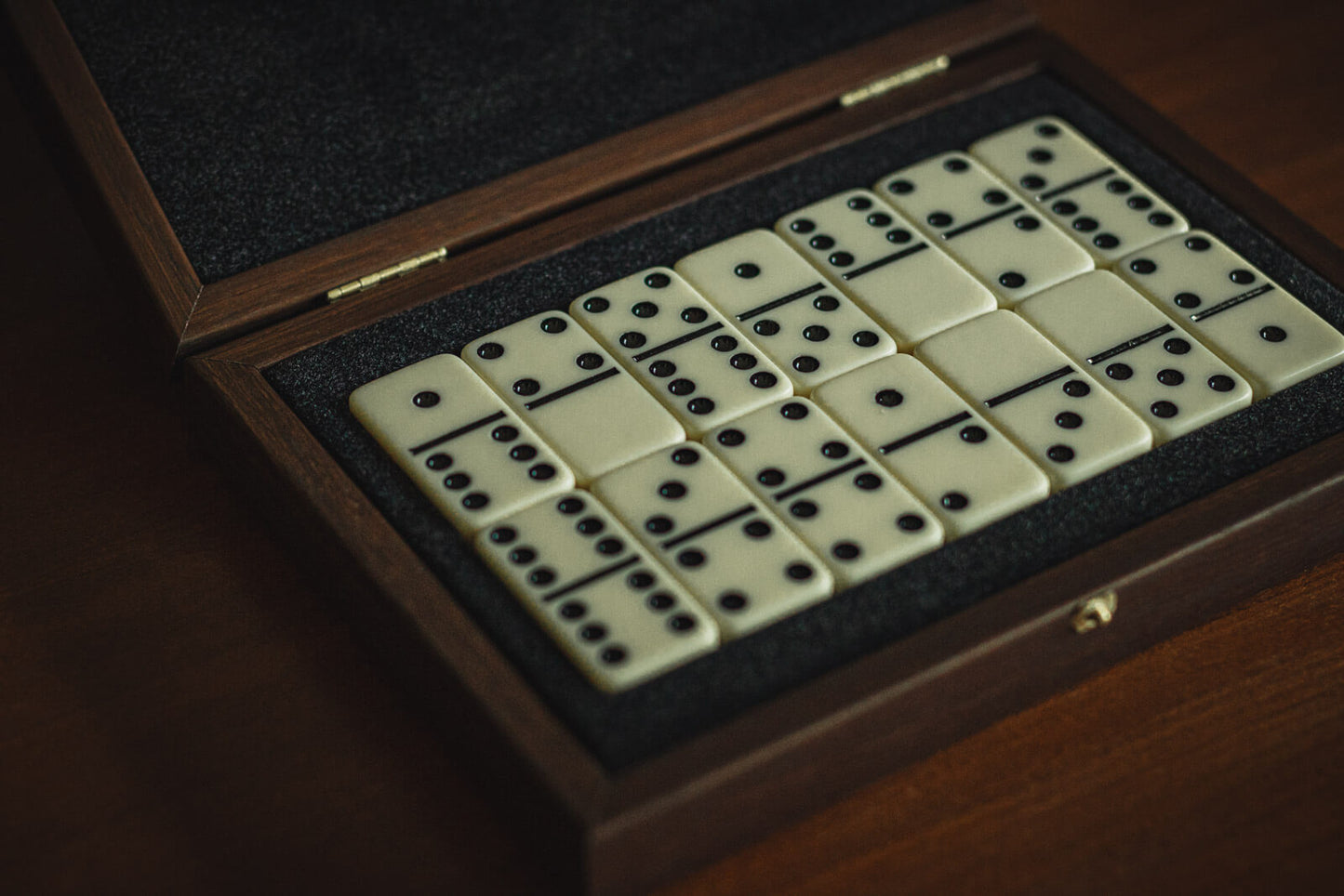 Walnut Burl Dominoes Set