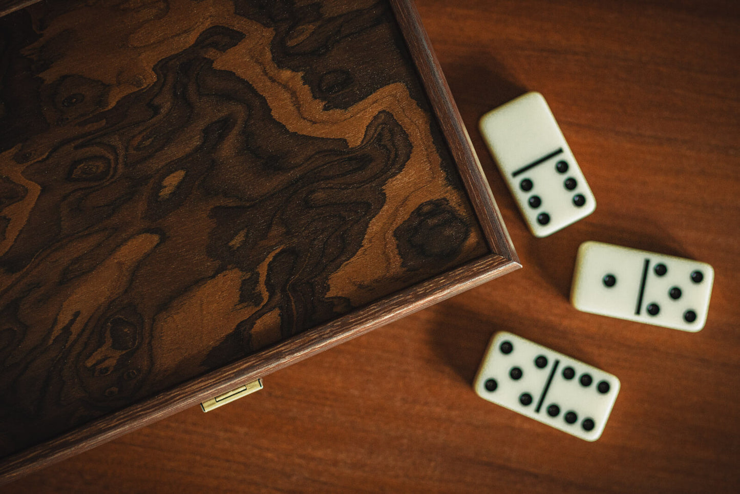 Walnut Burl Dominoes Set