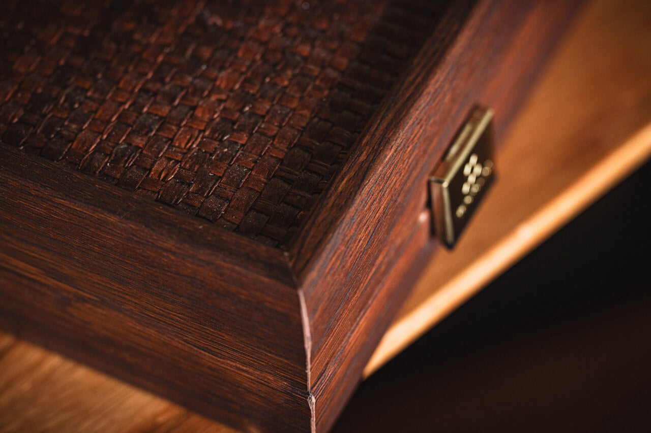 Walnut Mahjong Set