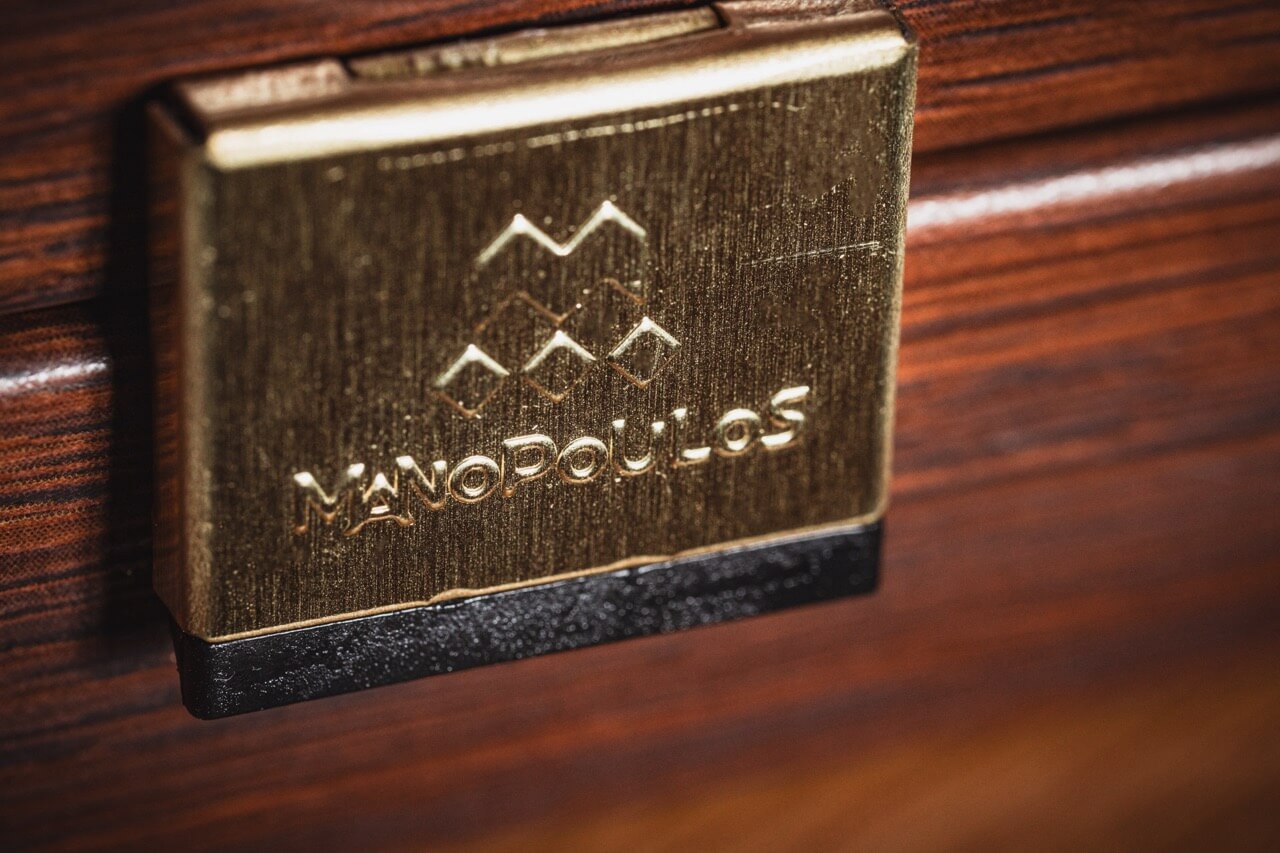 Walnut Mahjong Set