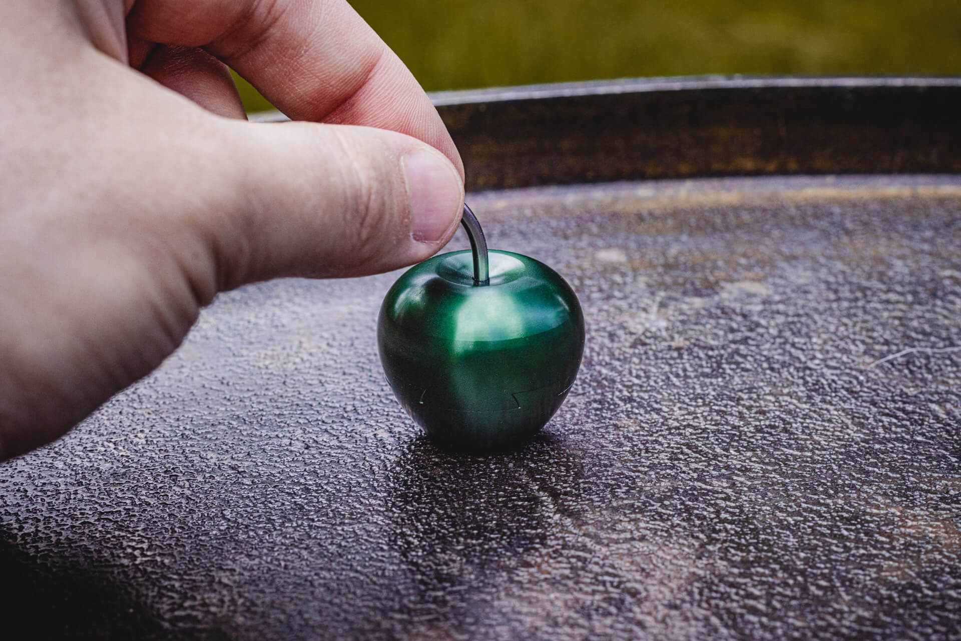 Dovetail Apple Puzzle