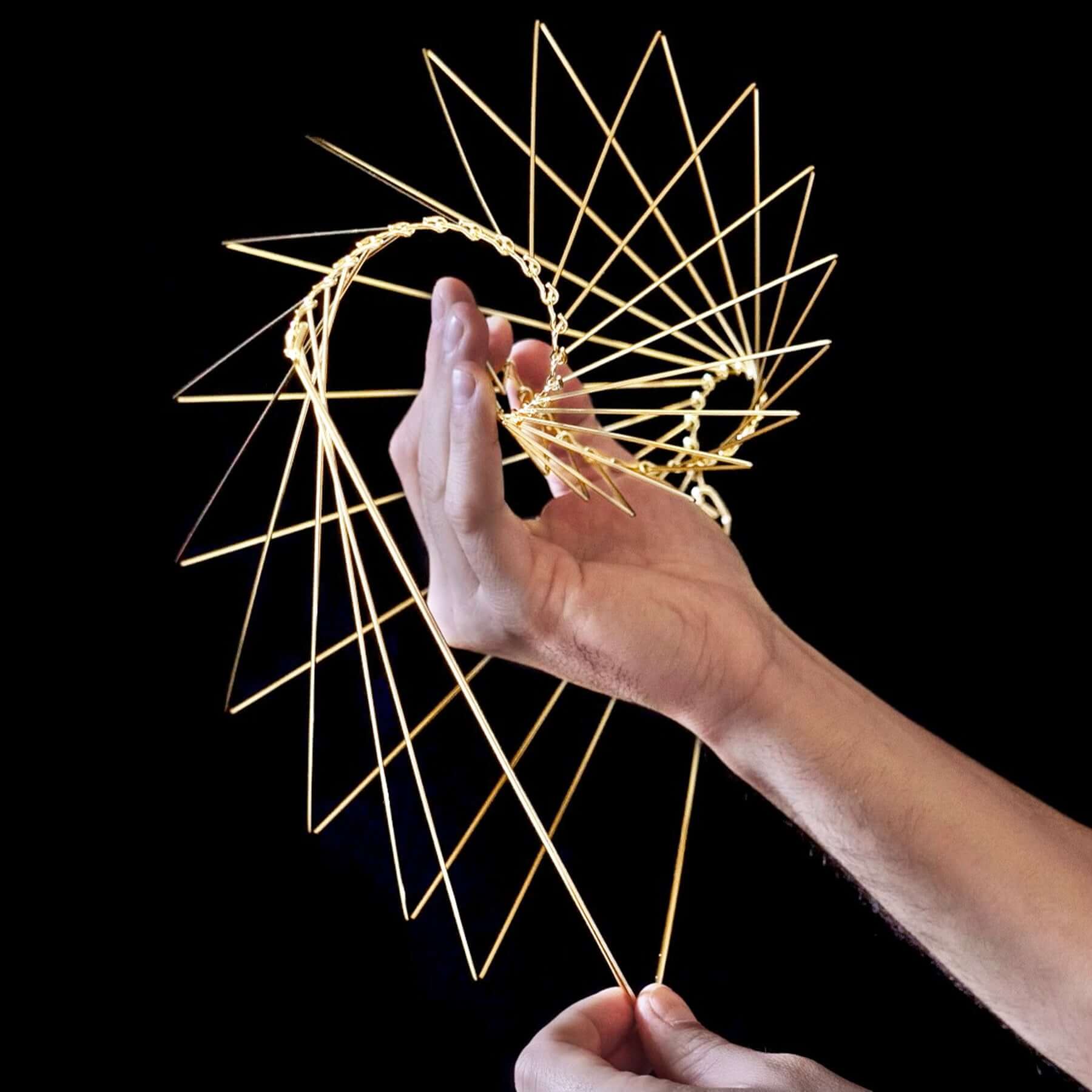 Square Wave Kinetic Toy