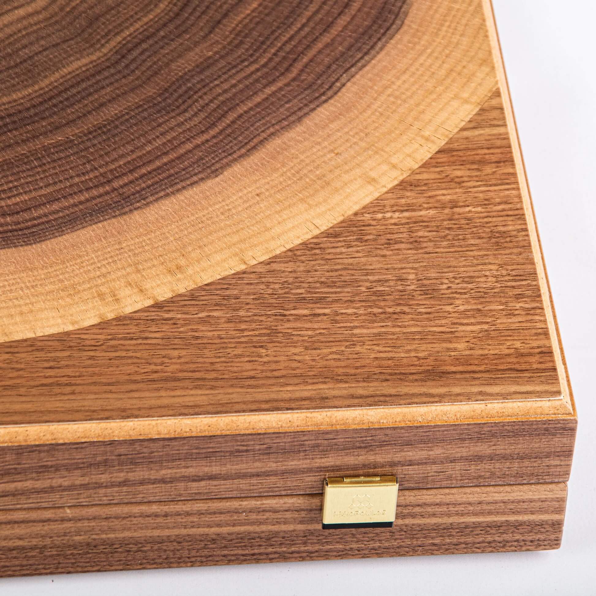 Walnut Tree Trunk Backgammon Set