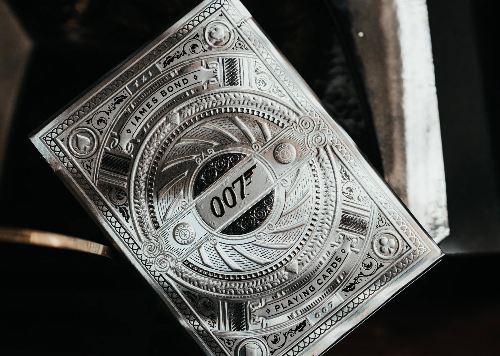 James Bond Playing Cards: Silver Edition