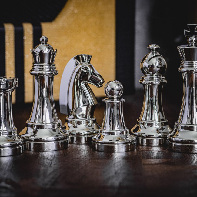 Chess Rook – Hanayama Toys