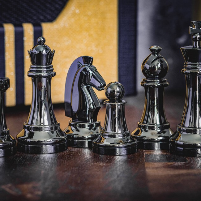 Chess Rook – Hanayama Toys