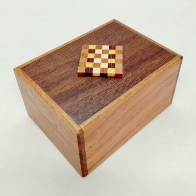 Walnut Ichimatsu Puzzle Box